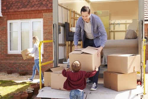 Local Croydon moving support for homes and businesses