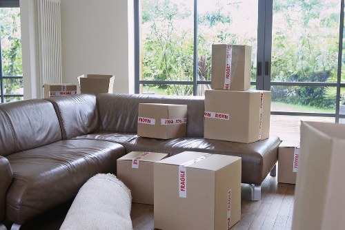 Packing and furniture loading for removals in Croydon